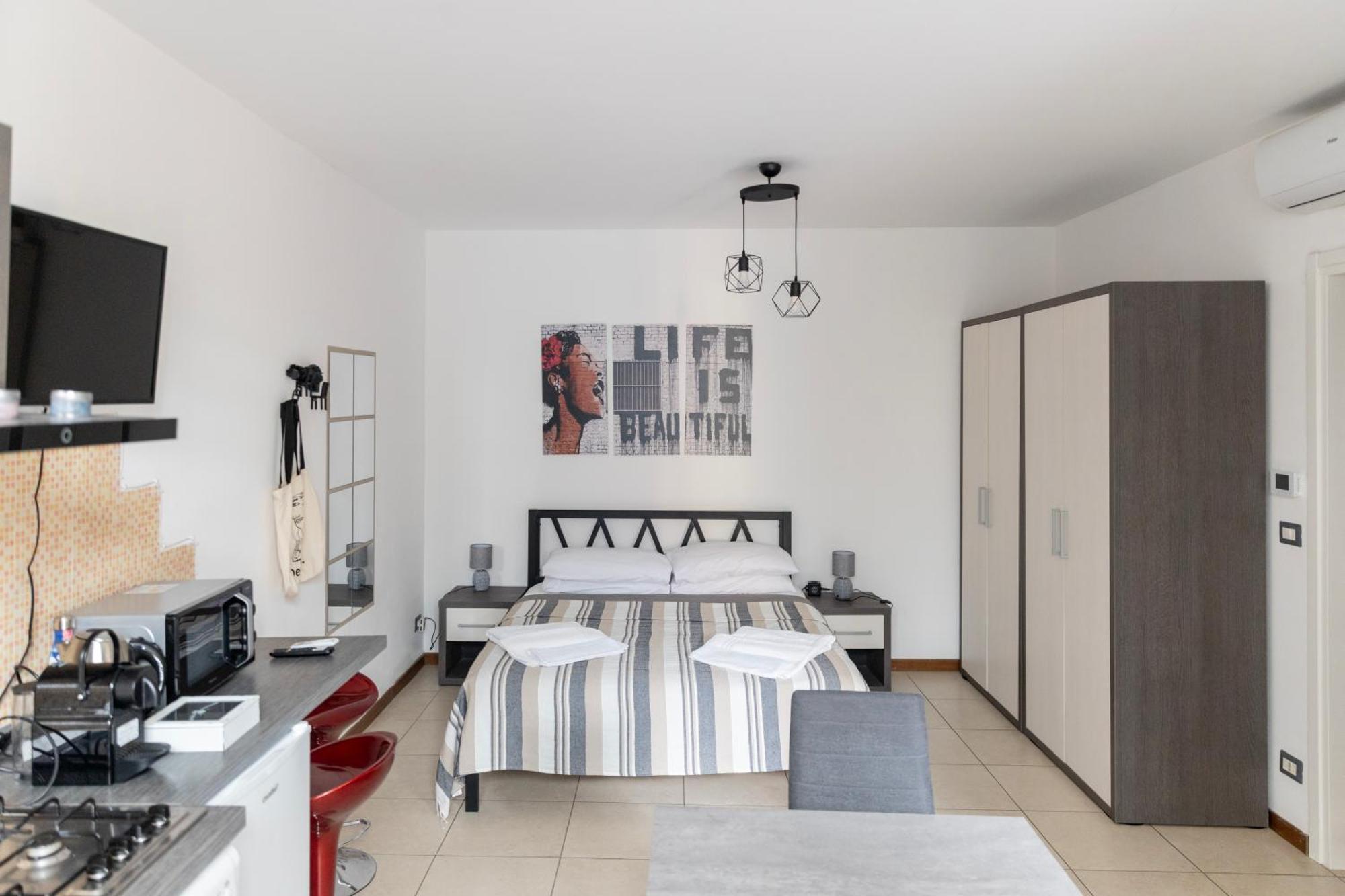 Toret Vanchiglia Studio Apartment ตูริน ภายนอก รูปภาพ