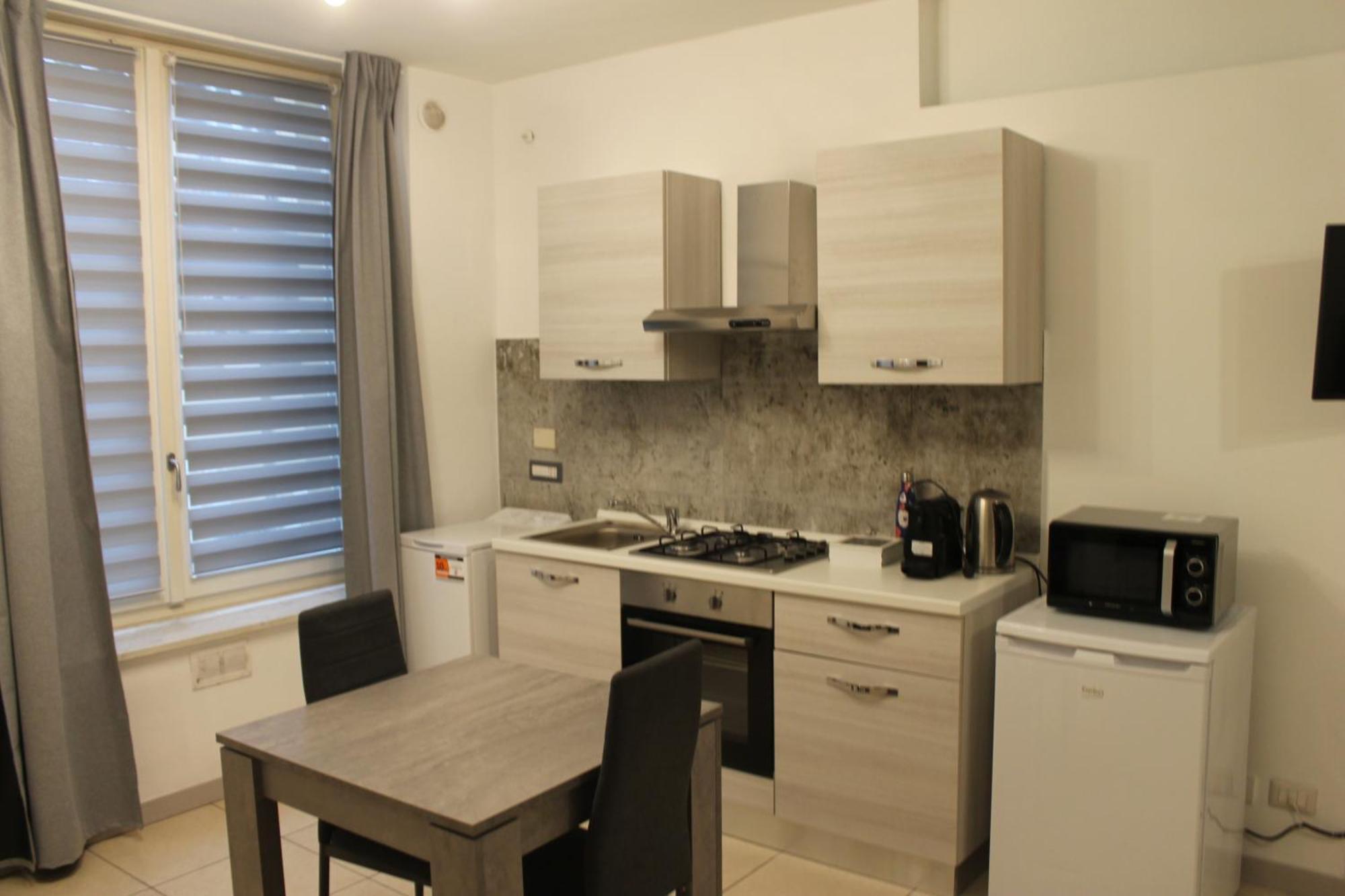 Toret Vanchiglia Studio Apartment ตูริน ภายนอก รูปภาพ